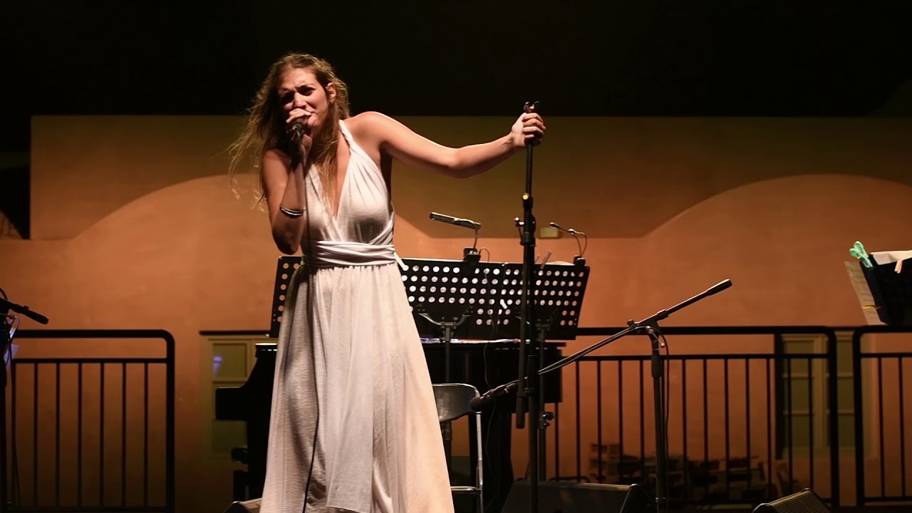 Whole Lotta Love (cover) by Erini Nomikou ft Prague's Philharmonic Orchestra