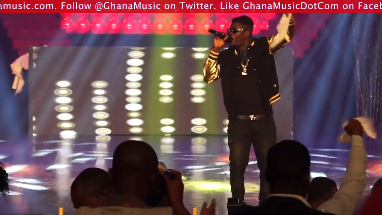 Sarkodie & Castro - Performance of Adonai @ Vodafone Ghana Music Awards 2014 | GhanaMusic.com Video