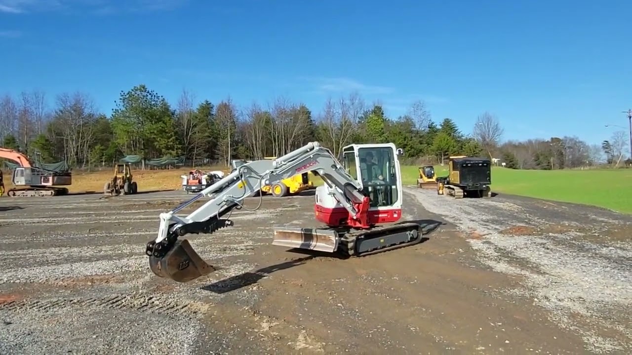 TAKEUCHI TB260 For Sale