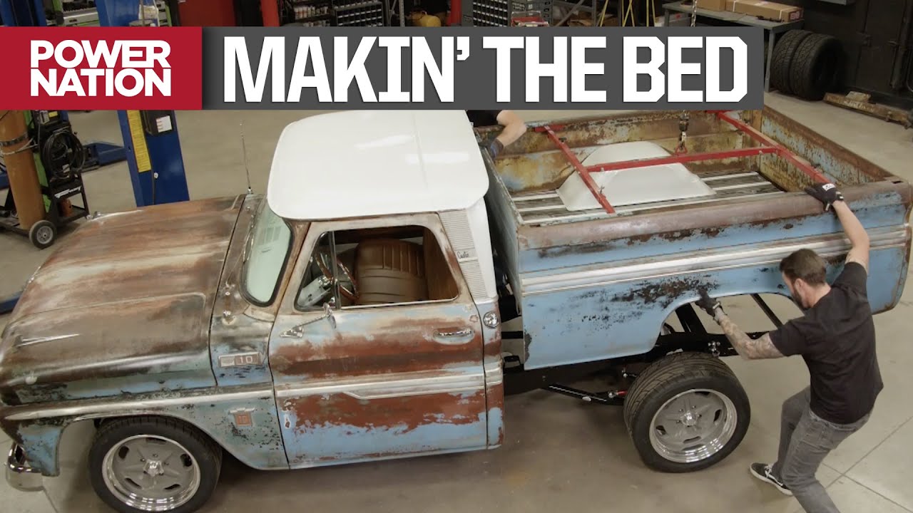 Установка алюминиевого напольного комплекта кровати в Chevy C10 - Truck Tech S7, E1