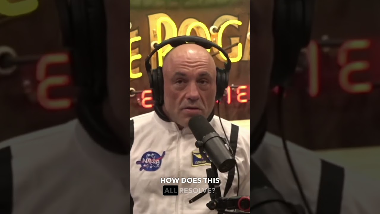 Joe Rogan fear for World War 3 😱💣🌎