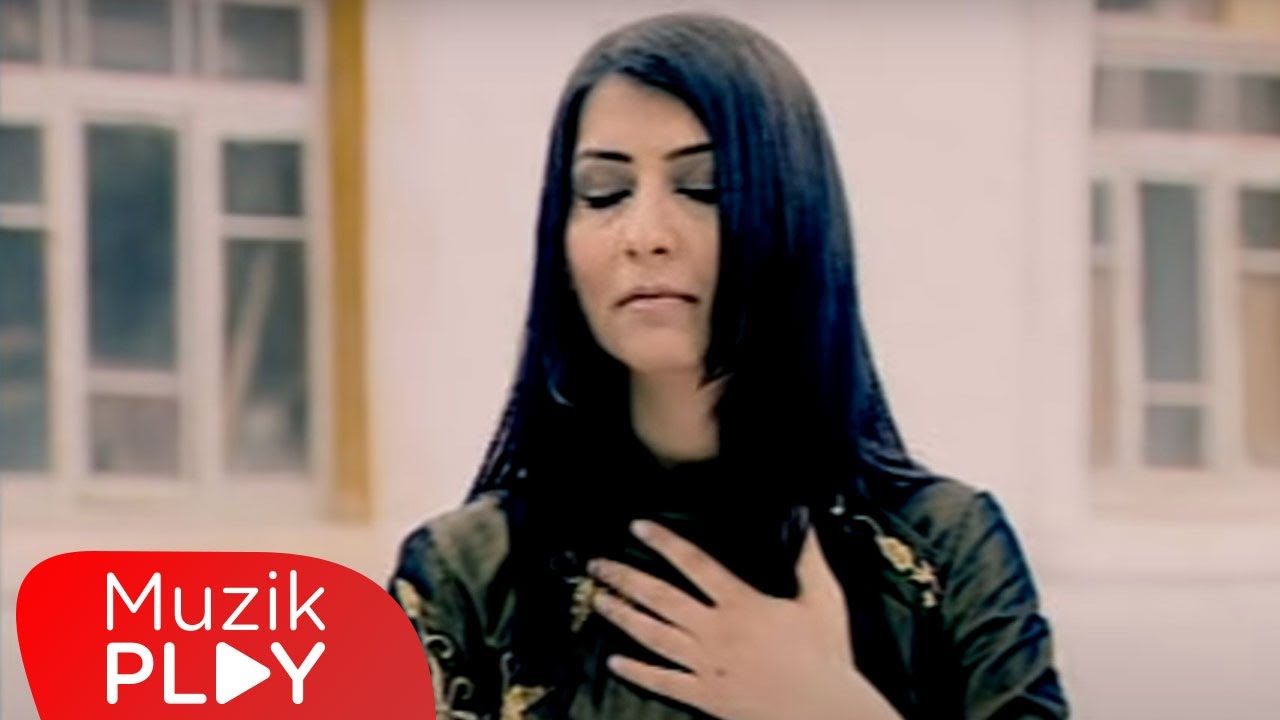Sibel Pamuk - Geceler Yarim Oldu (Official Video)