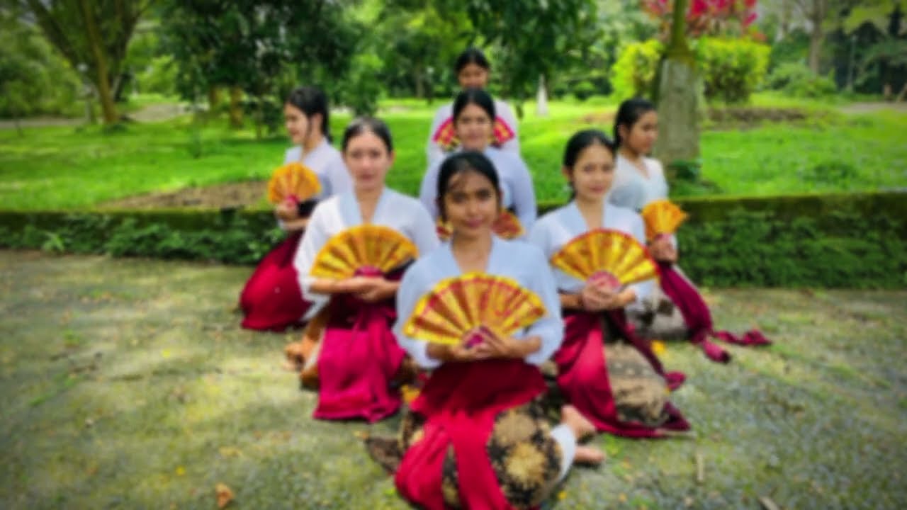 TARI KREASI SANG HYANG DEWI RATIH AMANDARI (Kelompok 1/ IX I)