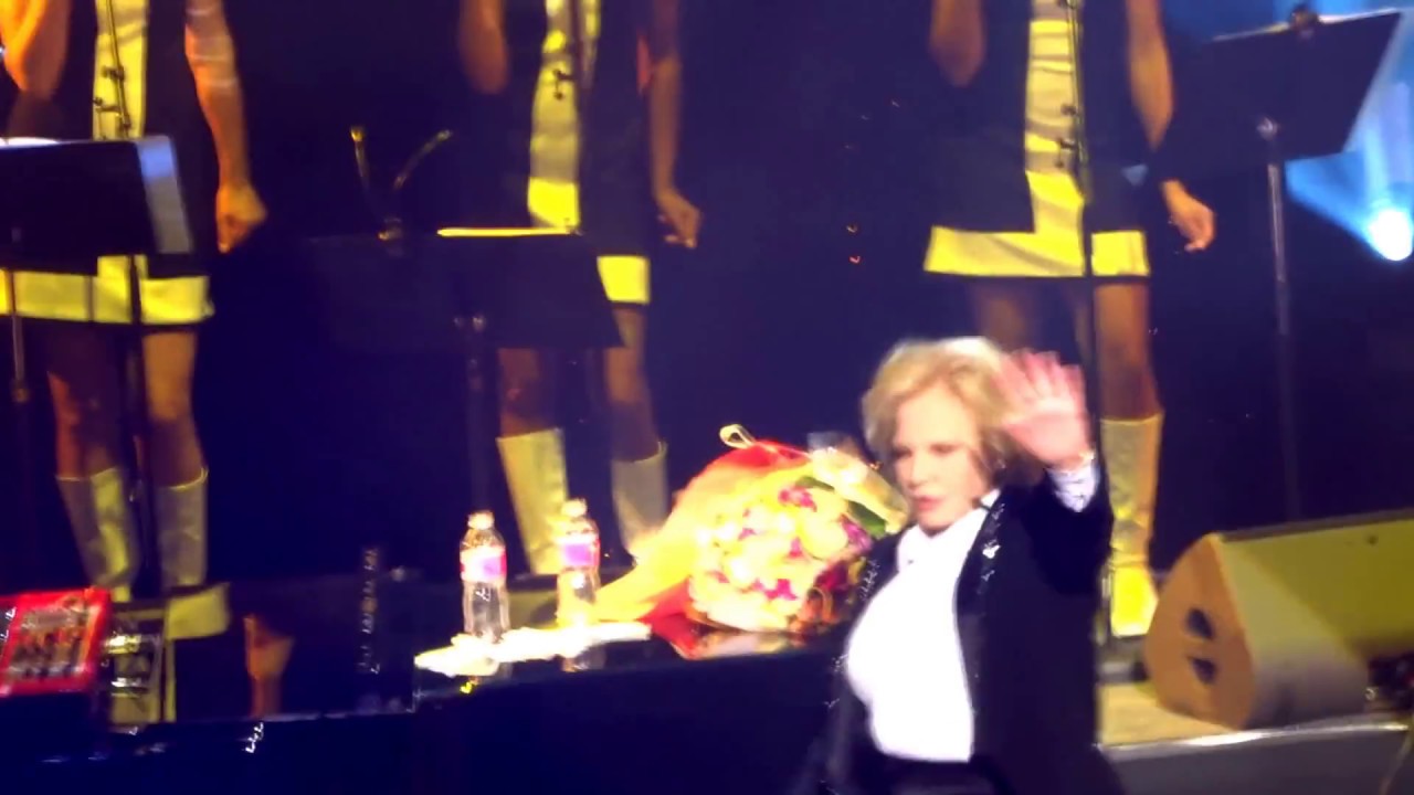 Sylvie Vartan I don't want the night to end - Olympia 2017