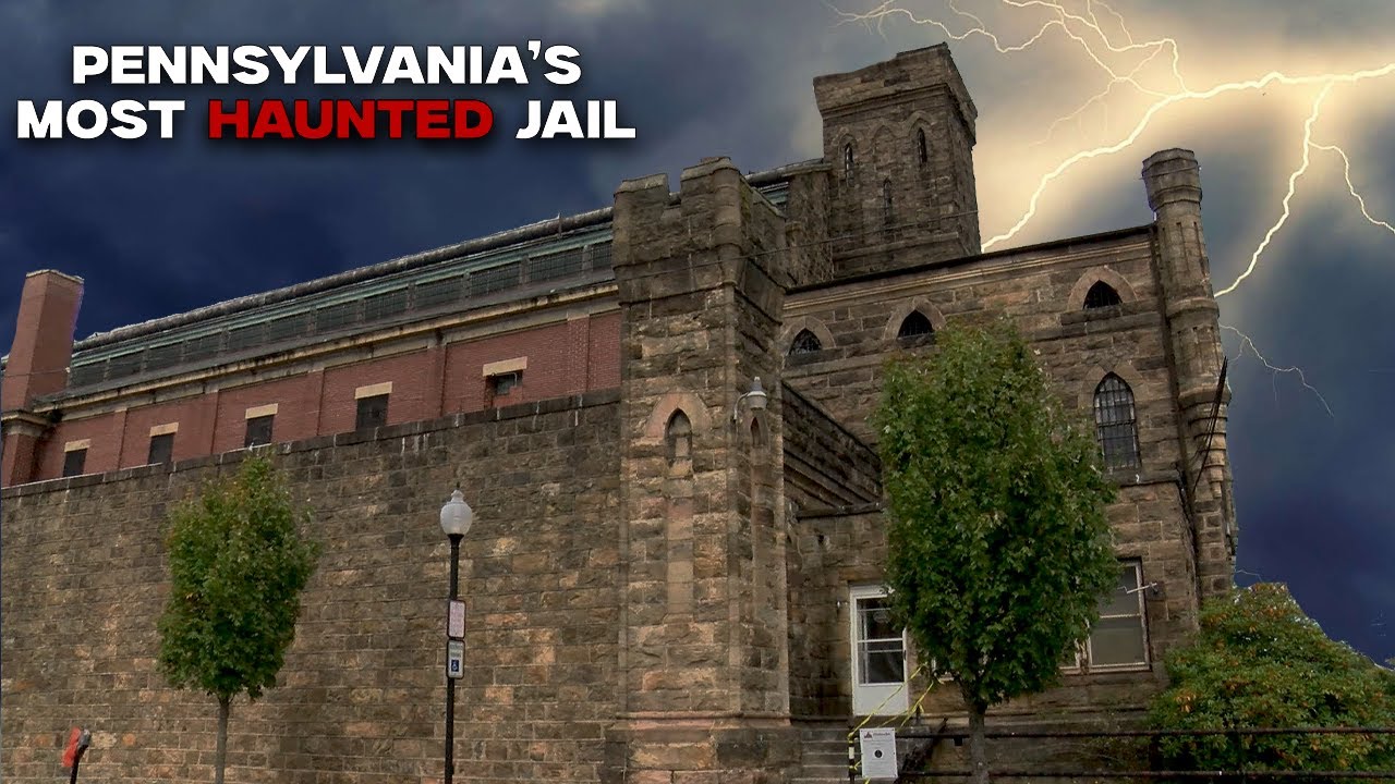Spending The Night at PENNSYLVANIA'S Most HAUNTED Jail | The Old Stone Jail