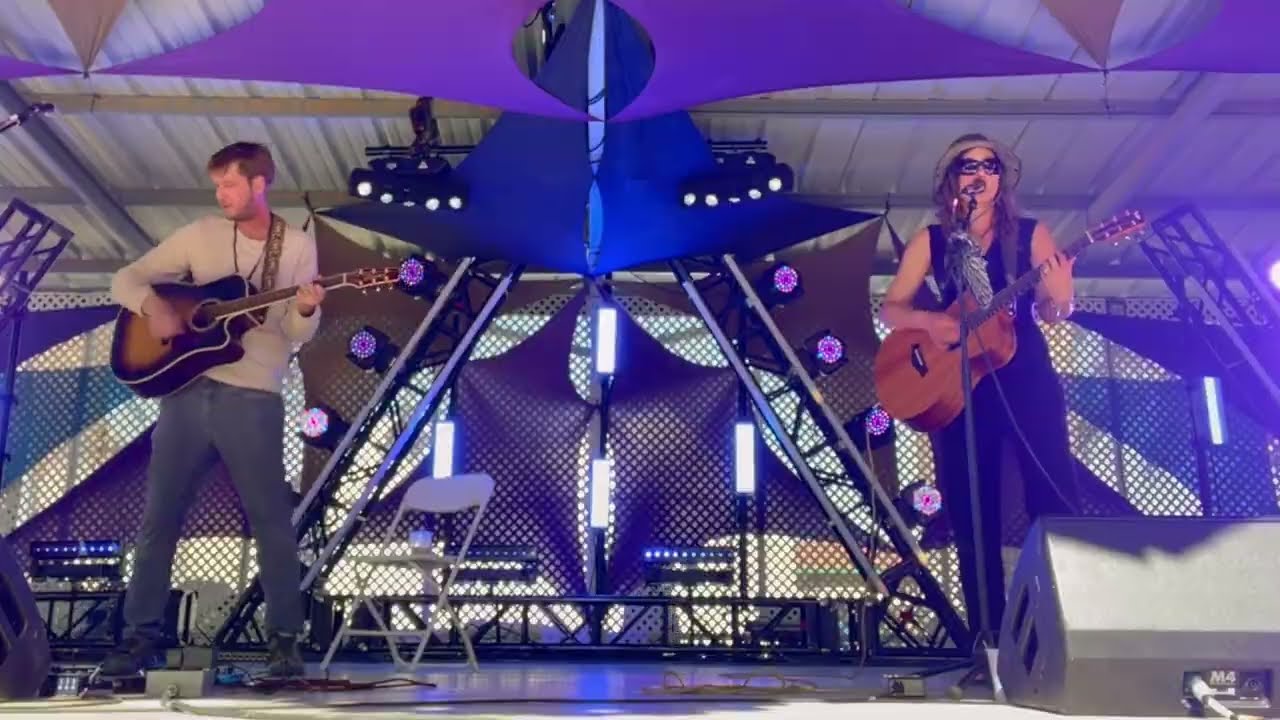 Rose Ganache Open Display  Acoustic Live Performance