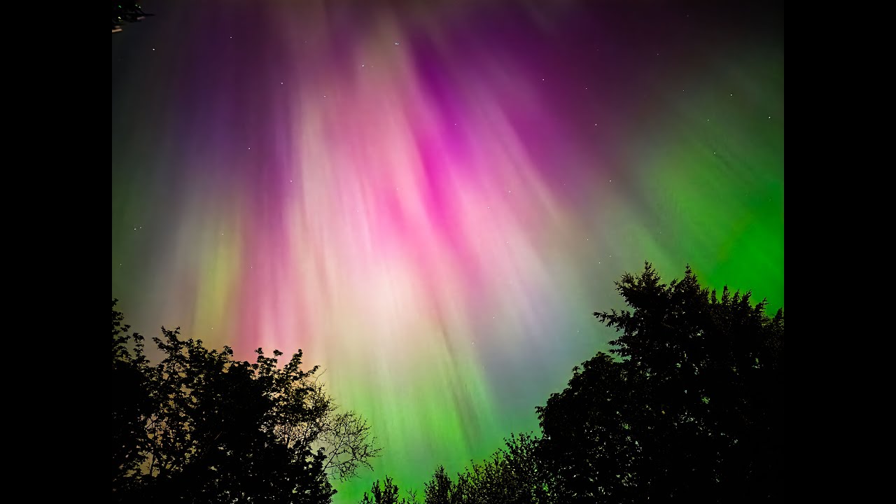 Aurora Hunting - White Horse
