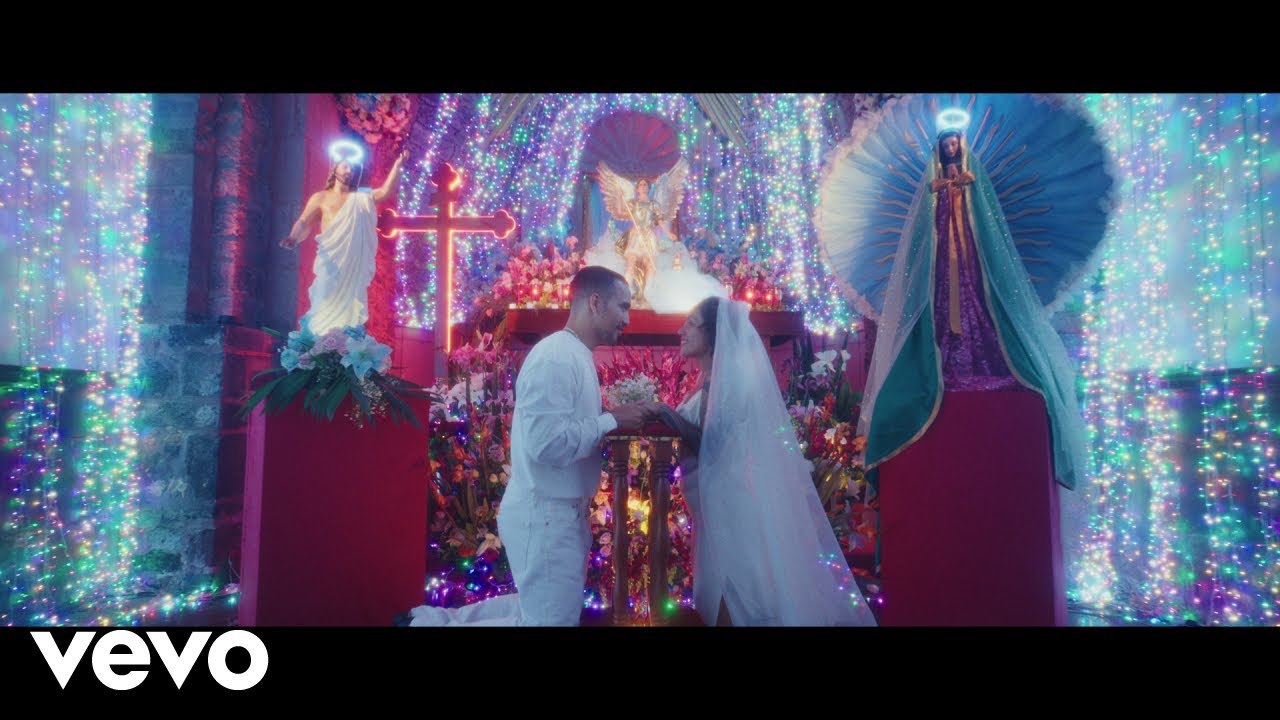 Indochine - L'amour fou (Clip officiel)