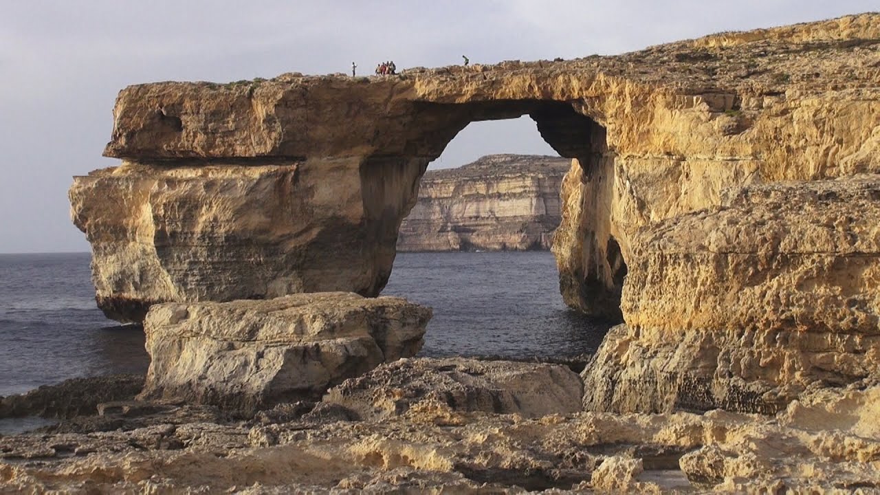 Niezwykly Swiat - Malta - Azure Window / runął 7 marca 2017 r