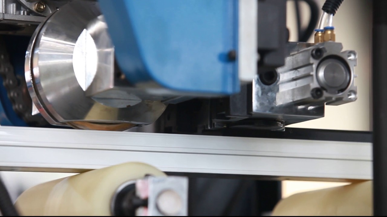 KNURLING AND STRIP FEEDING MACHINE GOR THERMAL BREAK PROFILES HOBBING MACHINE