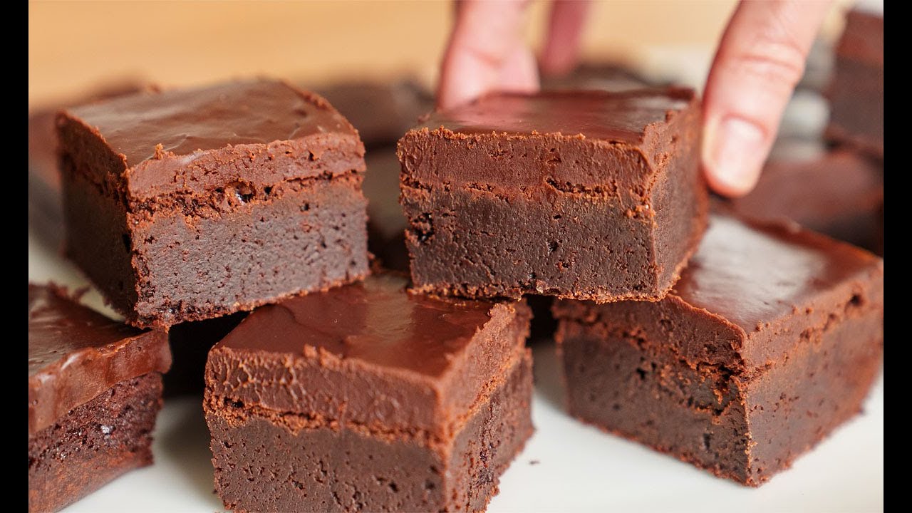 The Fudgy Chocolate Ganache Brownies That Instantly Become the Star of Every Holiday Table