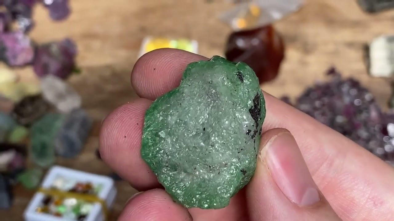 Arusha. Gemstone market and Massai attack.