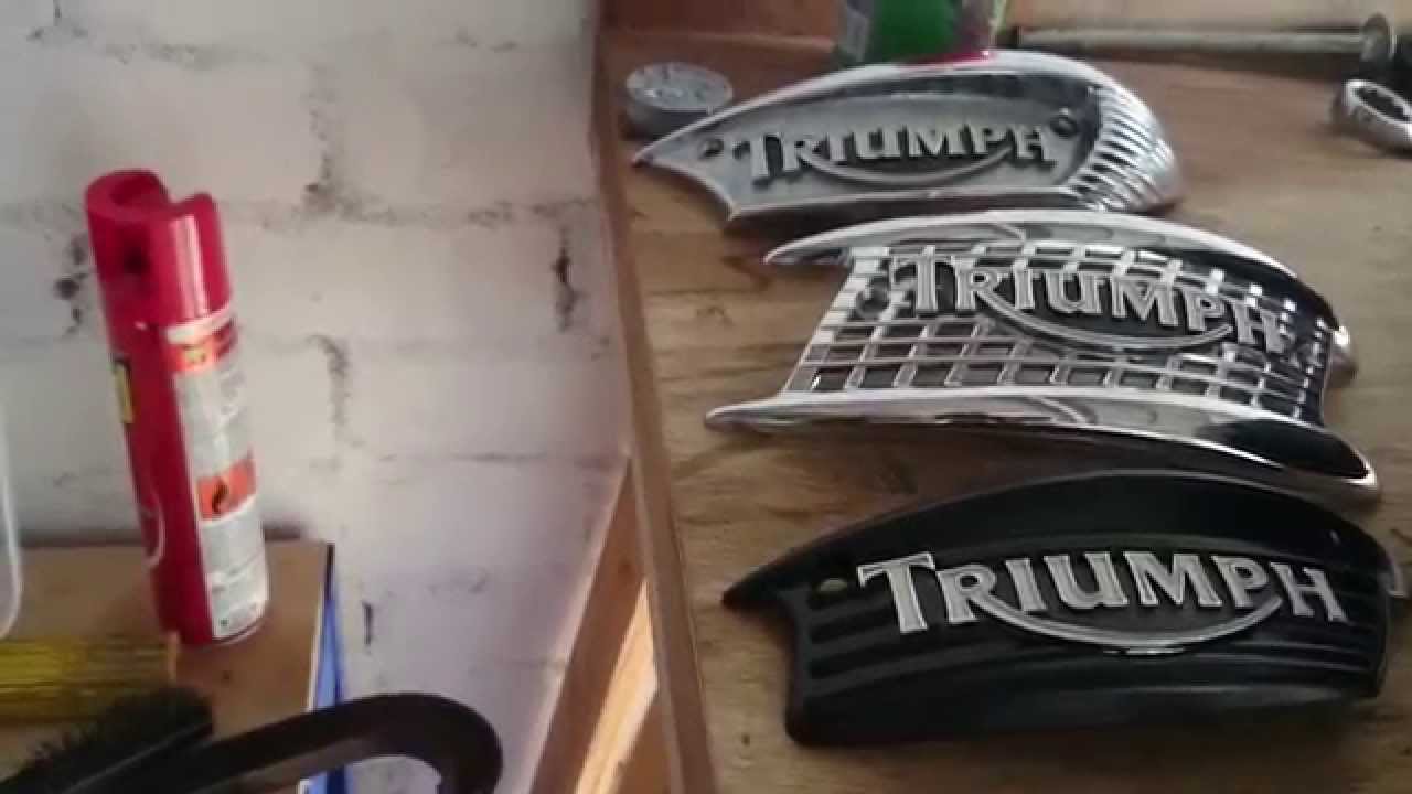Triumph tank badges screw on type (fat bloke talks