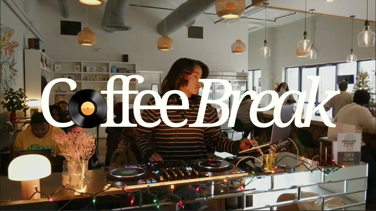 Coffee Break (Holiday): Lo-fi Hip-Hop, House, R&B, to Work and Study | GUEST SET: CLEOTRVPPV | 009 