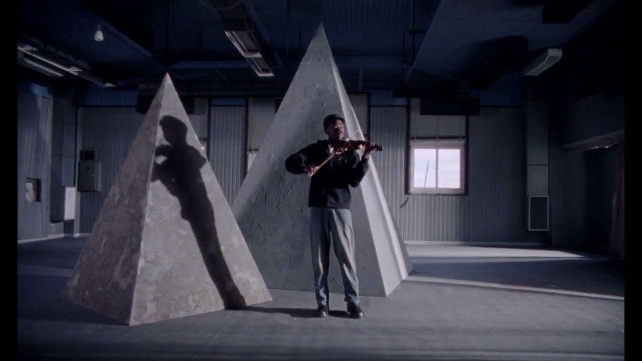 UZI -  Retour aux Pyramides (Clip officiel)