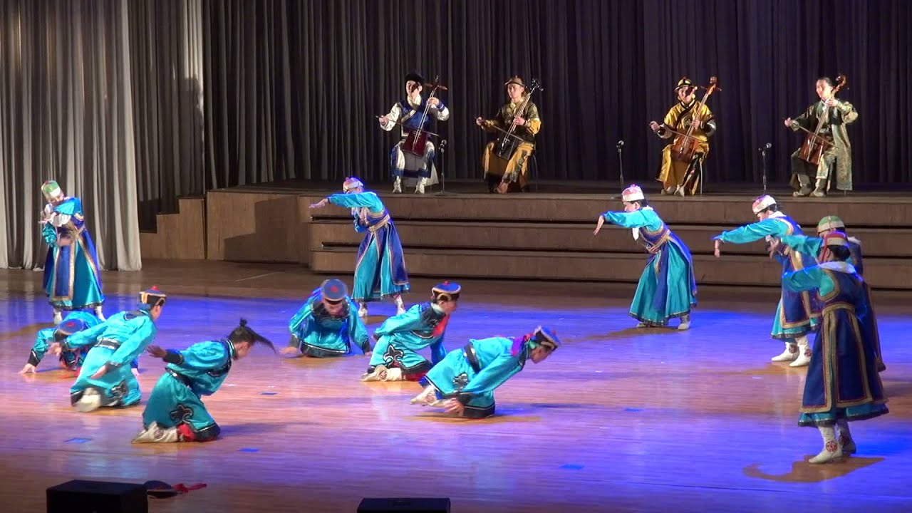 Biyelgee dance - western Mongolia (14)
