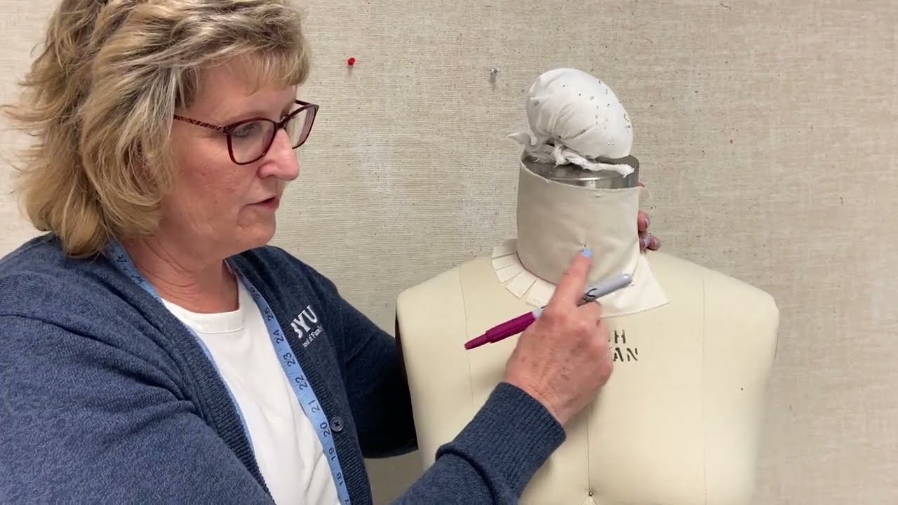 Draping a Standing Chinese Collar
