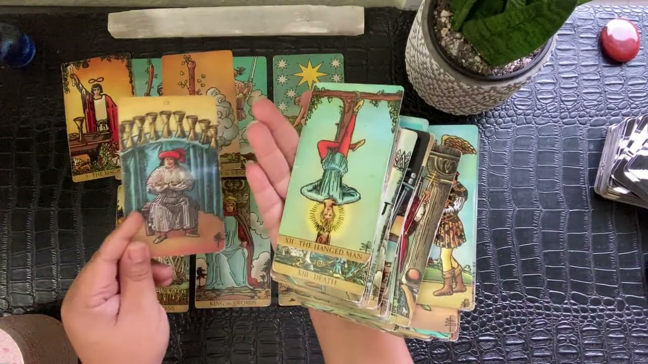 Gemini ♊️: 🚨Your Energy is potent. 😋Attracting Attention..👀