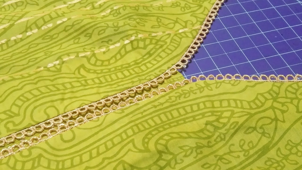 🪡🧵v-shape neckline main gum silai main lace stitch Kesy krain . #sewing