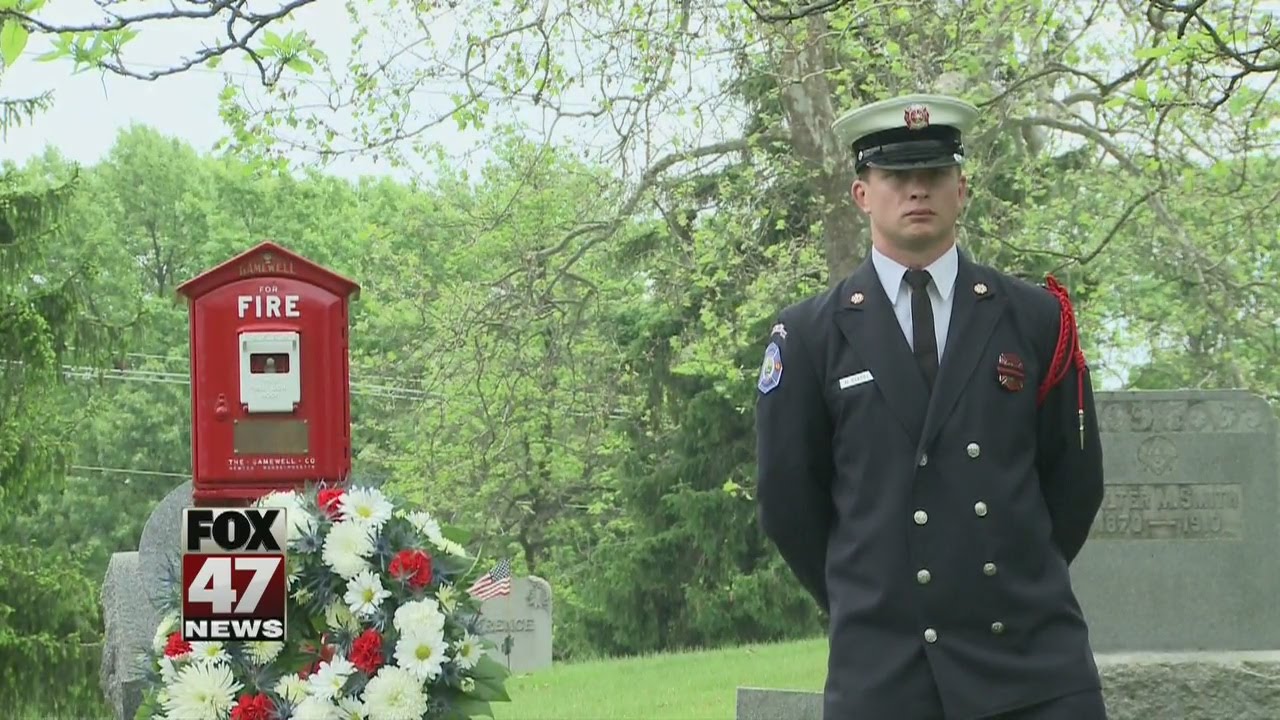 Lansing Fire Department holds memorial service for fallen firefighters