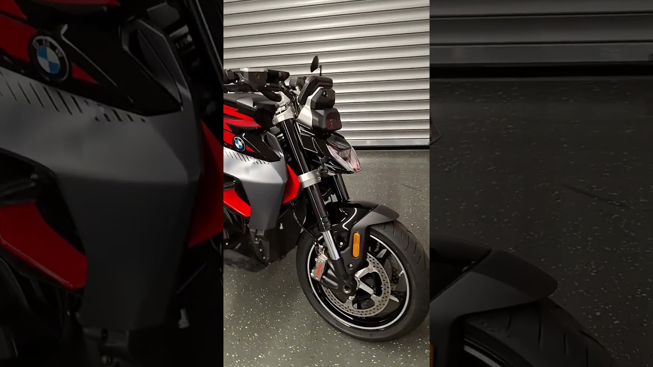 BMW R1300R