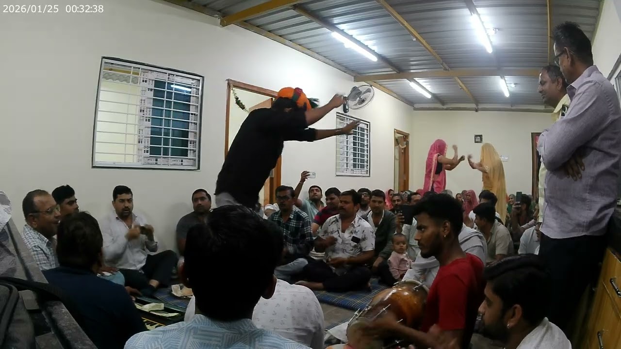 देसी मारवाड़ी भजन//हालो मारा नटवर नागरिया//rajasthanibhajan #bhajan #rajasthani #dance 