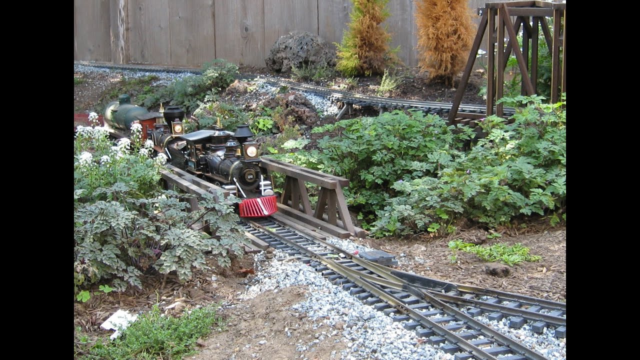 The Fern Creek and Western Garden Railroad Open House 2014