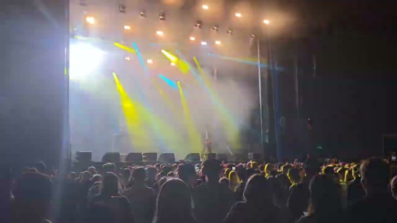 Prilla generalen - Fitta och kebab (live Gävle stadsfest  2025)