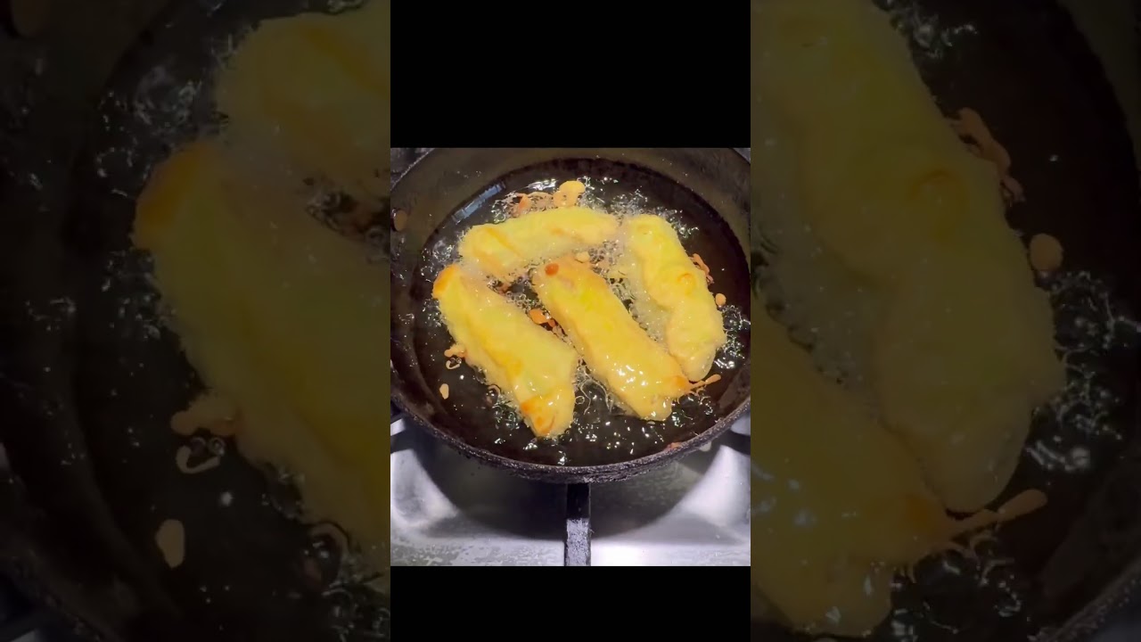 Crispy chili fritters also named milagai bajji#food #fries #fritters #cookingshorts