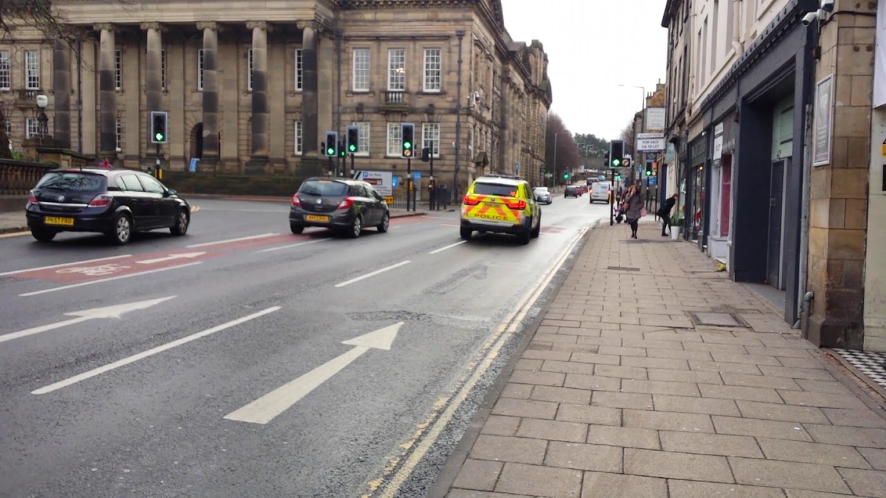 Lancashire Police ARV on Blues & Sirens