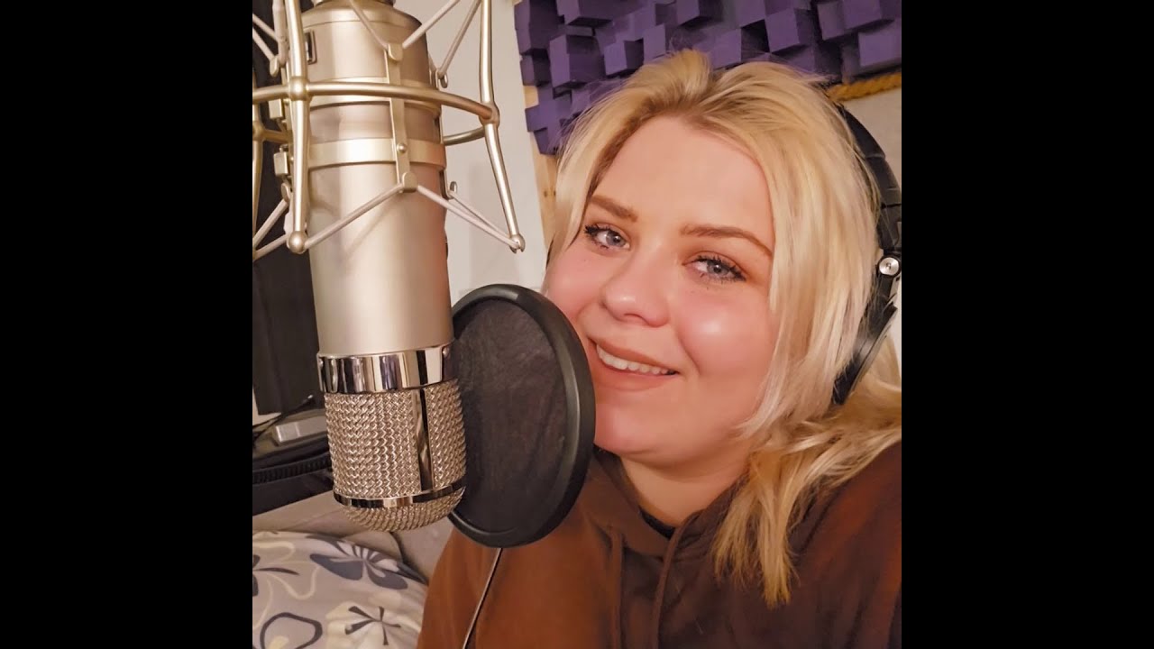 Diddi Velle - It Wasn’t God Who Made Honky Tonk Angels (Kitty Wells Cover)