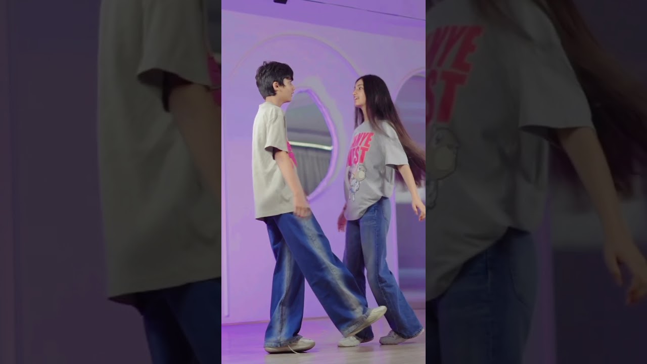 Slow motion 😃#snehparmar #tmtstudioindia #vairalshort #trending