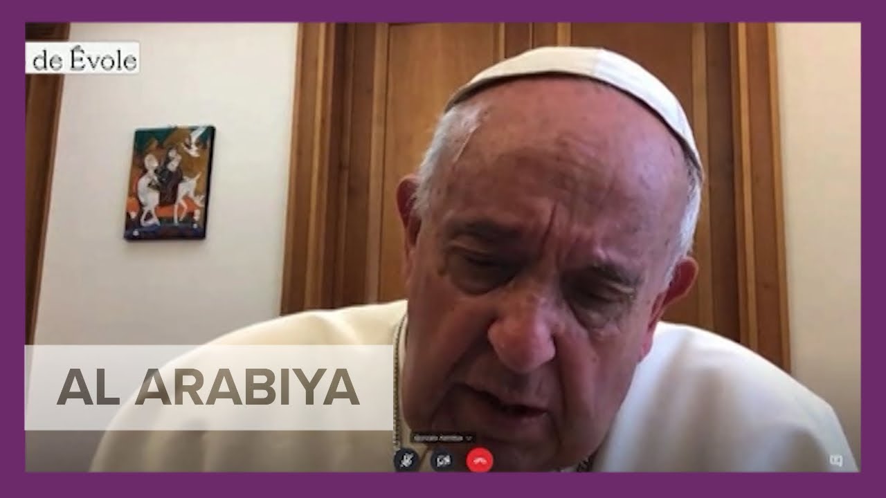 Pope Francis praises health workers amid coronavirus pandemic