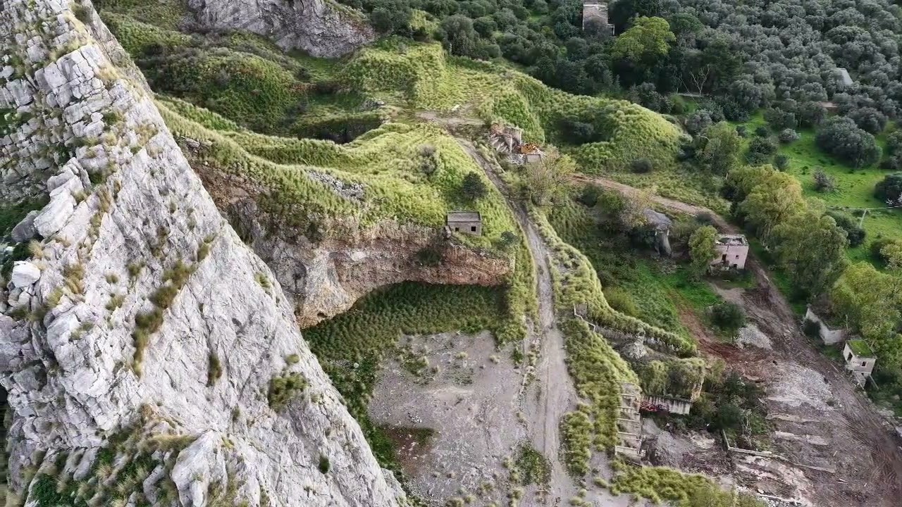 DAVIDE BARRILE SICILIA DAL DRONE CAVA DI CAPACI PA