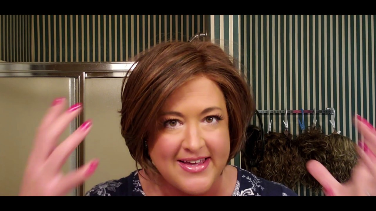 WIG REVIEW: Raquel Welch Straight Up With a Twist RL6/30 Copper Mahogany