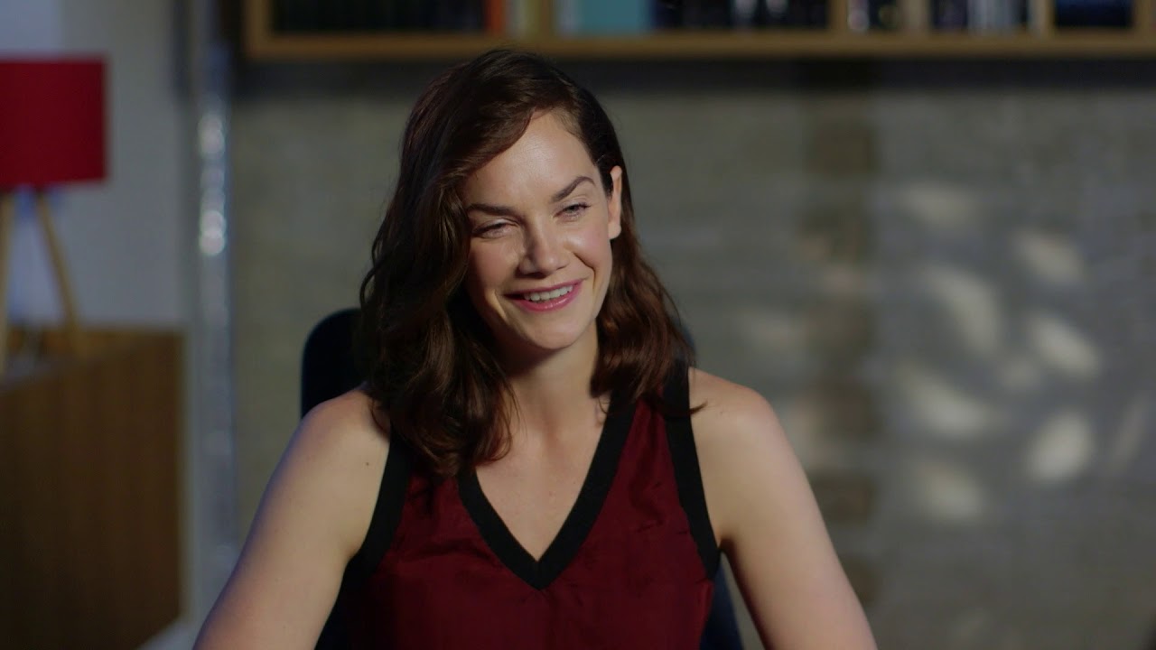 Mrs Wilson: Generic featurette