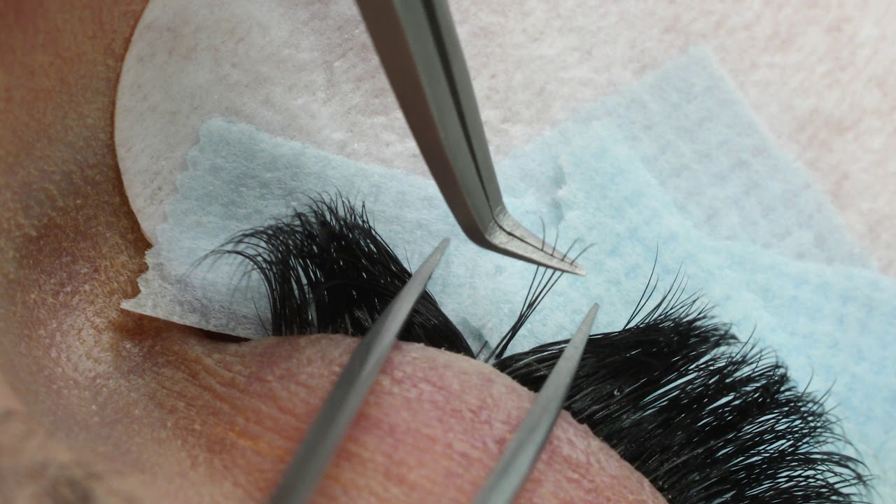 Volume fan  + placement - Volume Petite Tweezer