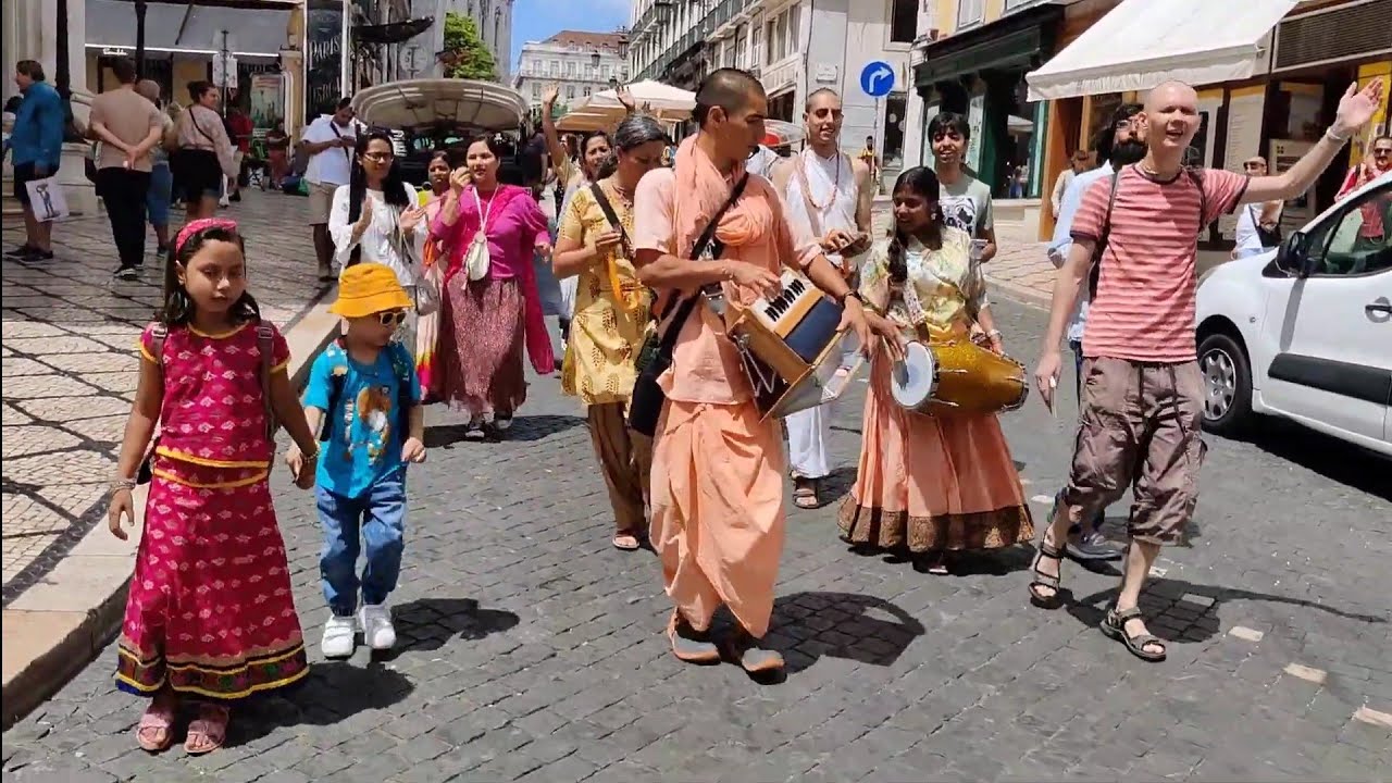 Nagar Sankirtan Lisboa || Hari Naam Kirtan On Street Lisbon Portugal