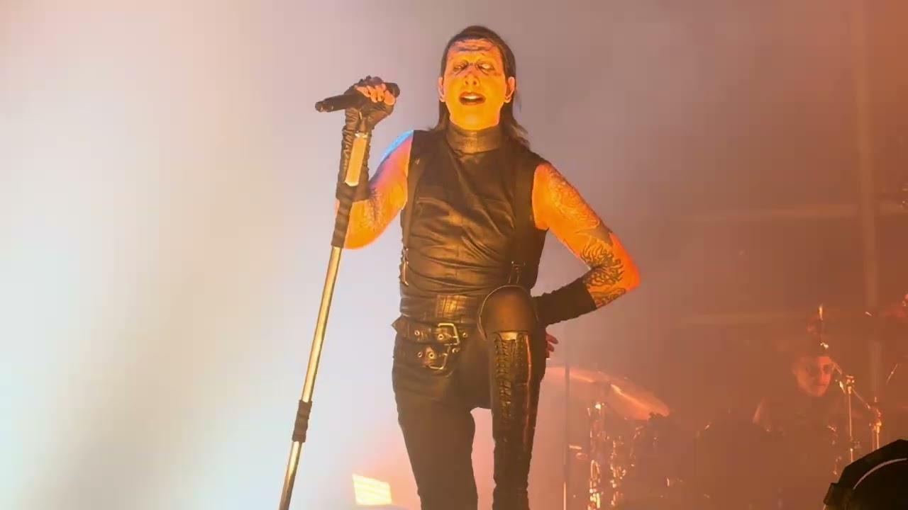 Marilyn Manson - Disposable Teens (Live) 4K