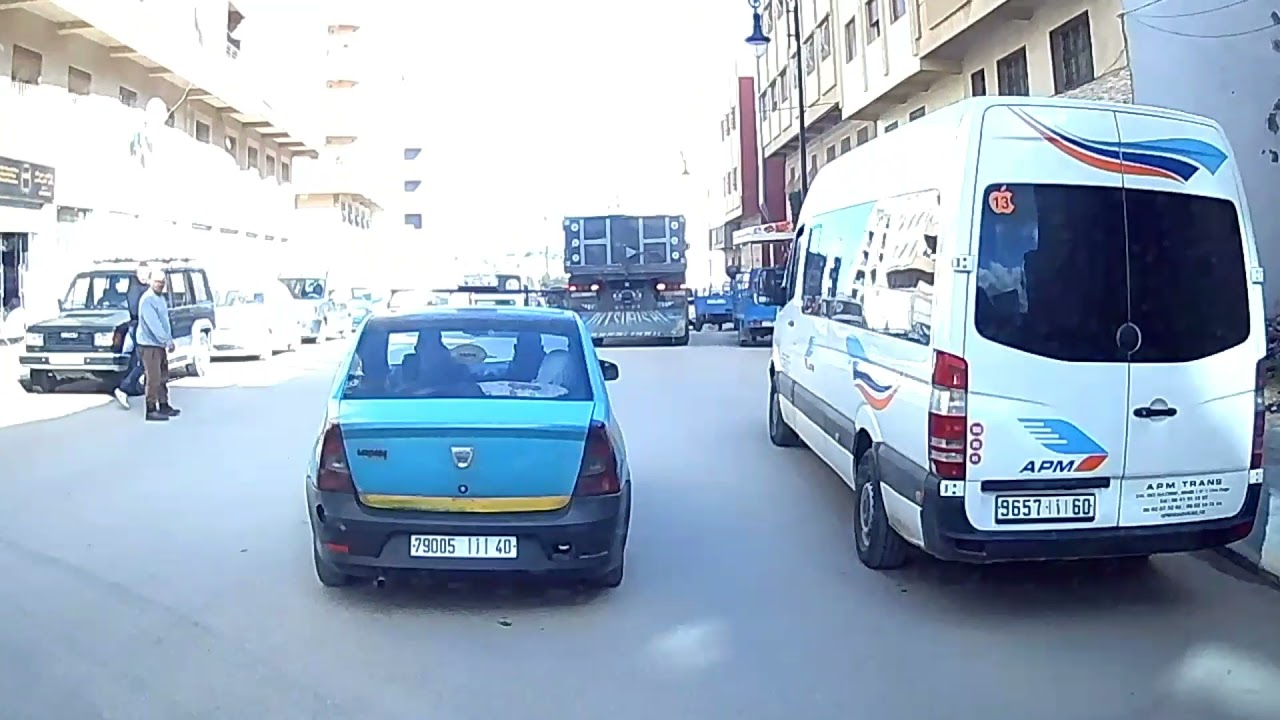 تشاهدون في هذا الفيديو انطلاقا من شارع حي مسنانة اتجاه الى حي  المجاهدين