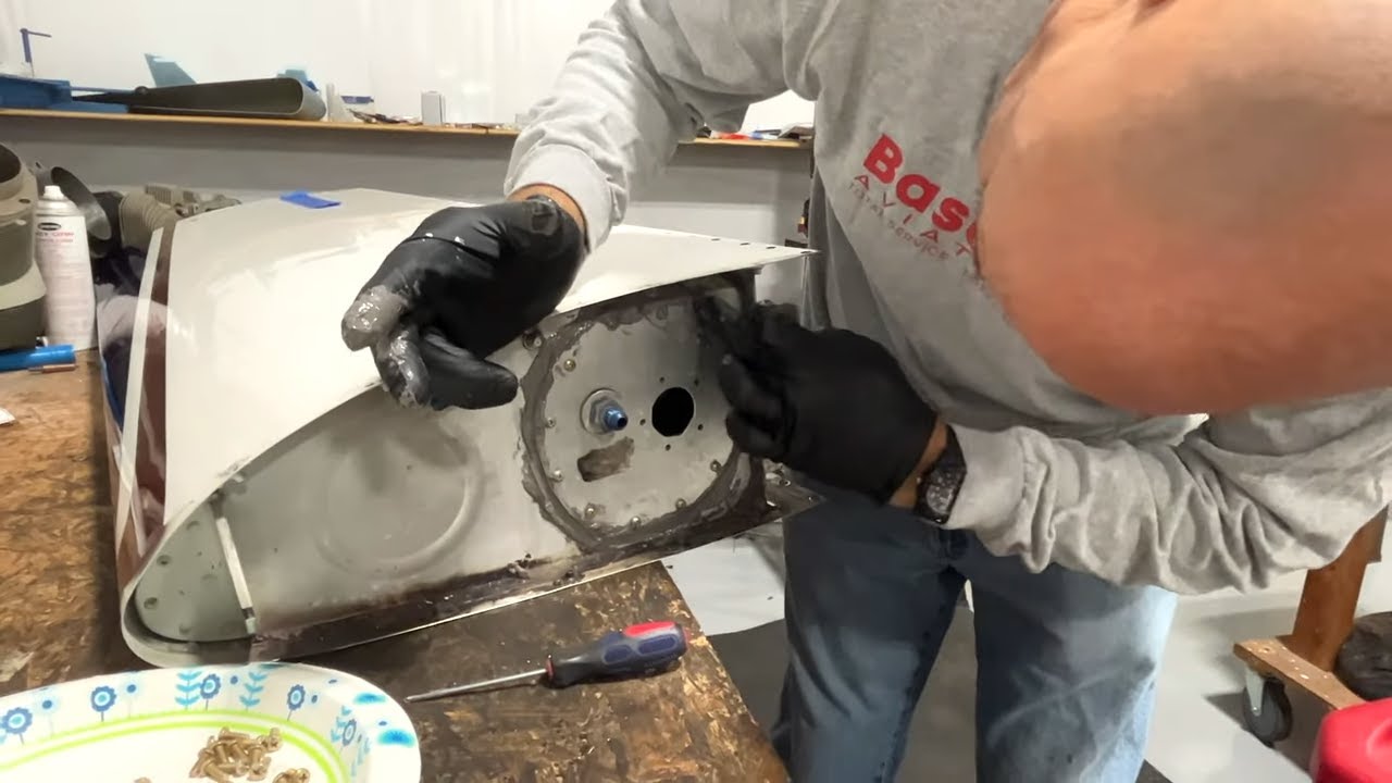 Installing float fuel sender on Van's RV-8