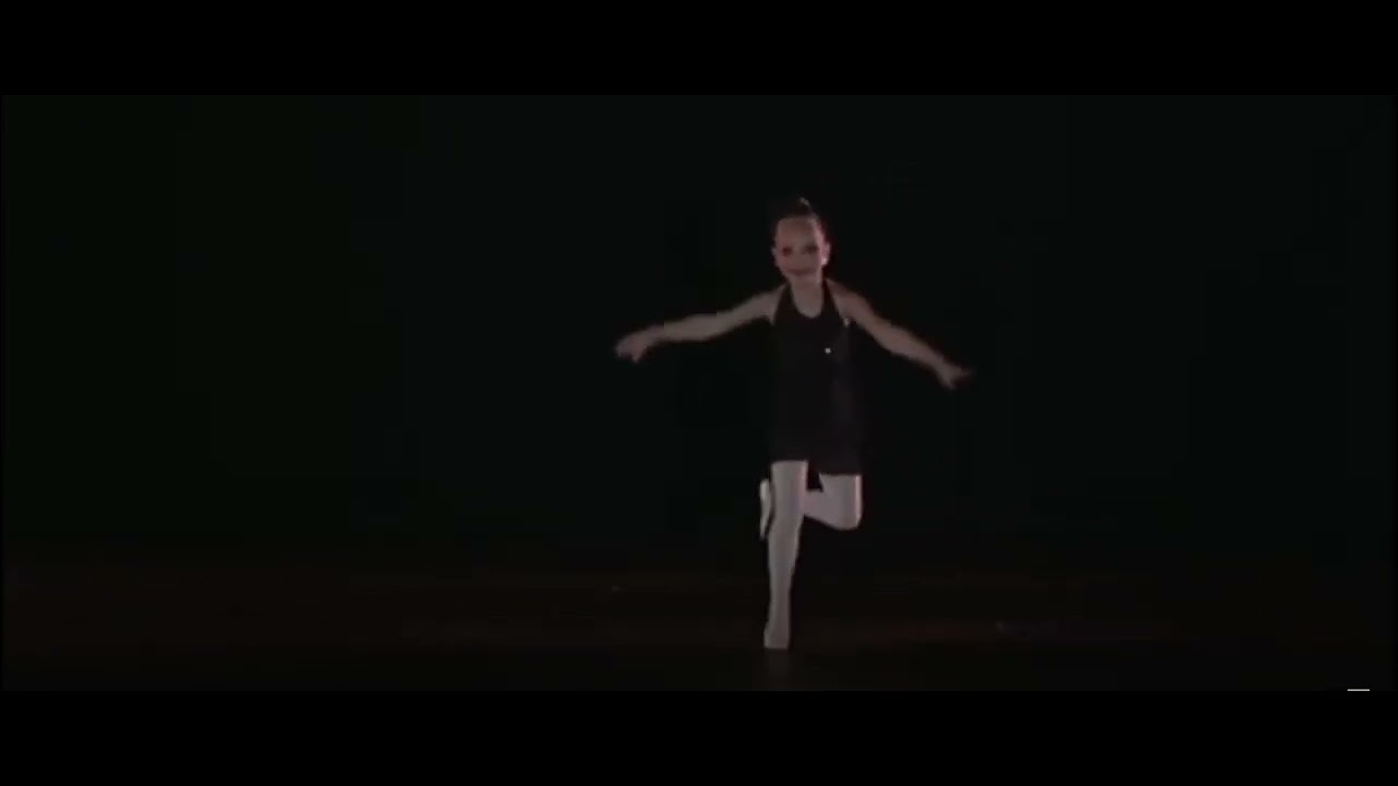 Maddie Ziegler’s first ever solo! Titled:Born to be a star