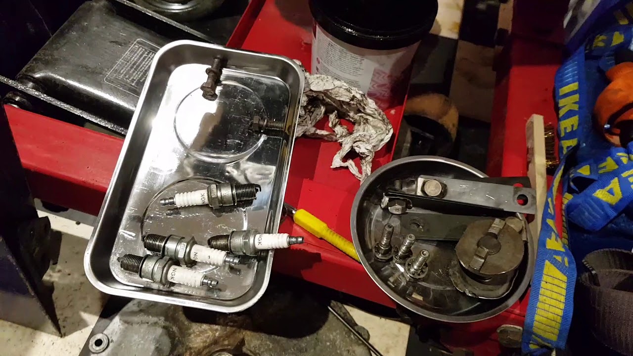 Austin 1100 - Clutch/Flywheel Removal