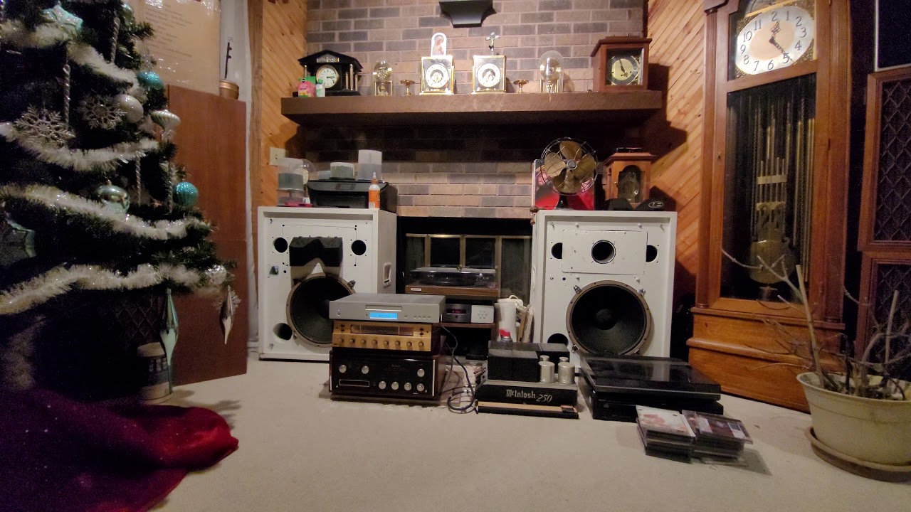 Test JBL 4331 + mcintosh mc250 + Harman Kardon TP200