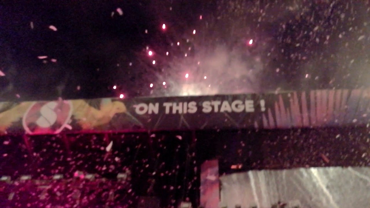 Summerburst 2018 Finale - Martin Garrix, In The Name Of Love - Fireworks
