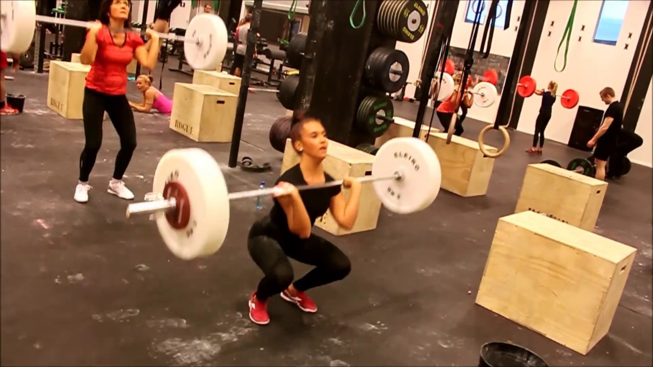 17 year-old girl performing Fran in 4min 17sec