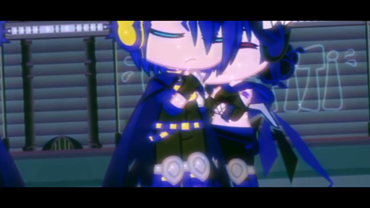 UltraMagnus and Stormtracker during the war Transformers/Gacha Club (Magnus Family Au)