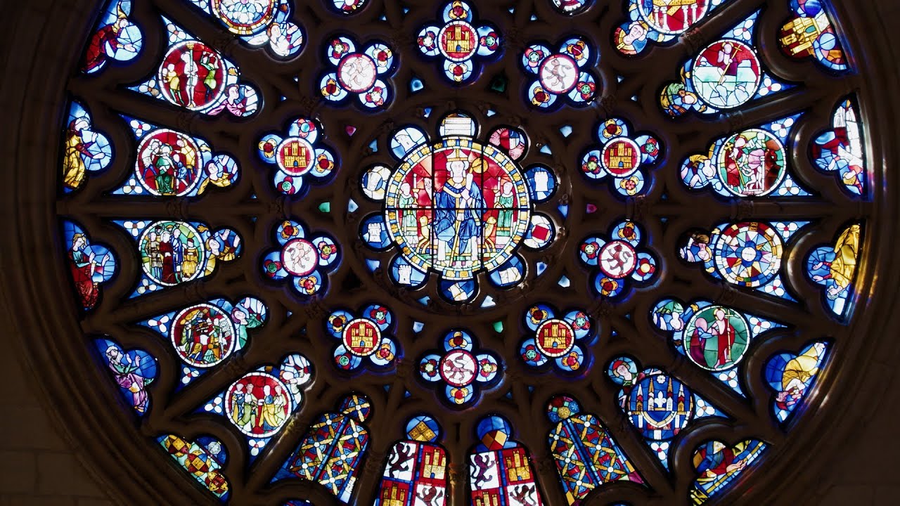 La historia oculta en los muros de la Catedral de Burgos, desvelada a través de la luz