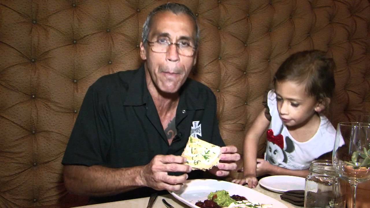 ORLANDO MAGICAL DINING - PRICKLY PEAR