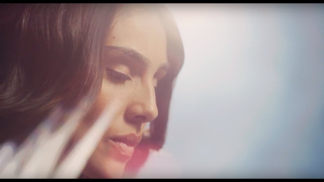 Instinto Animal - Sandra Echeverr&iacute;a (Official Music Video)